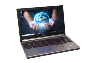 Fujitsu Celsius H730 | 15" | i5-6440HQ | 16 GB RAM | 256 GB SSD