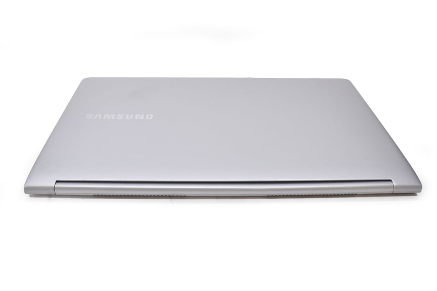 Samsung 900X3L | 13&quot; | i7-6500U | 8 GB RAM | 256 GB SSD