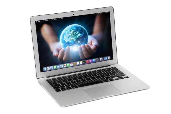 Apple MacBook Air 7,2 A1466 13&quot; (33cm) i5-5250U 2x 1,60GHz 4GB 128GB SSD