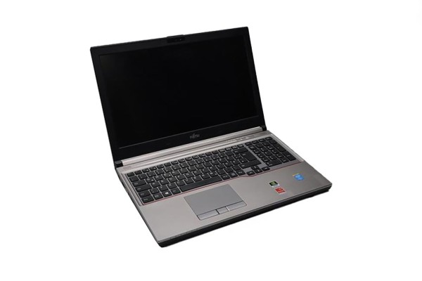 Fujitsu CELSIUS H730 15,6&quot; (39,6cm) i5-6440HQ 3,5GHz 16GB 256GB SSD Laptop